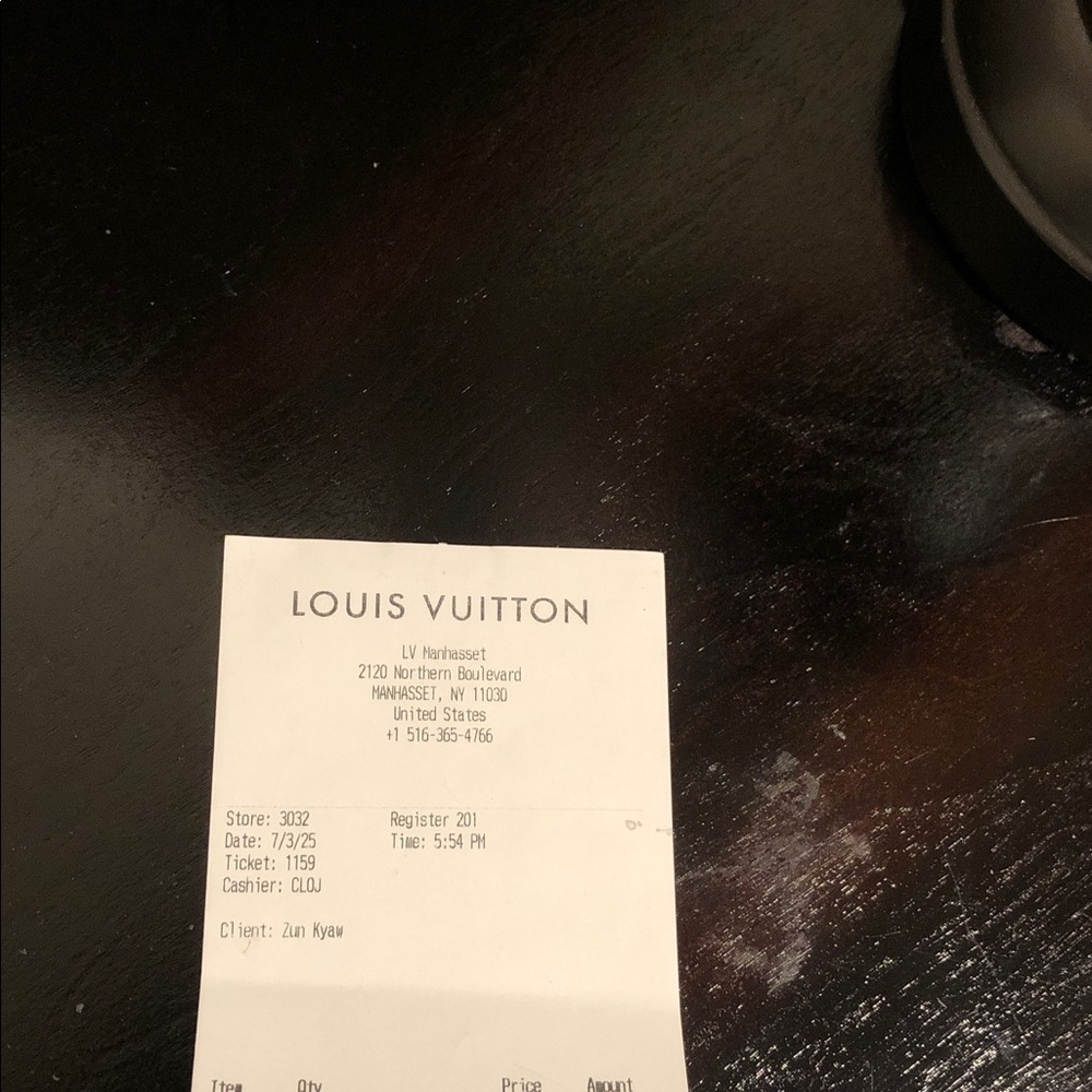Louis Vuitton Cap - Picture 9 of 9